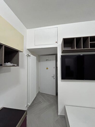 Appartamento bilocale in affitto in Via Angelo Inganni, Milano