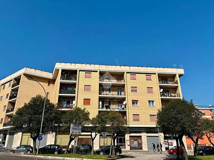 Appartamento trilocale in vendita in Via Virgilio, Cassino