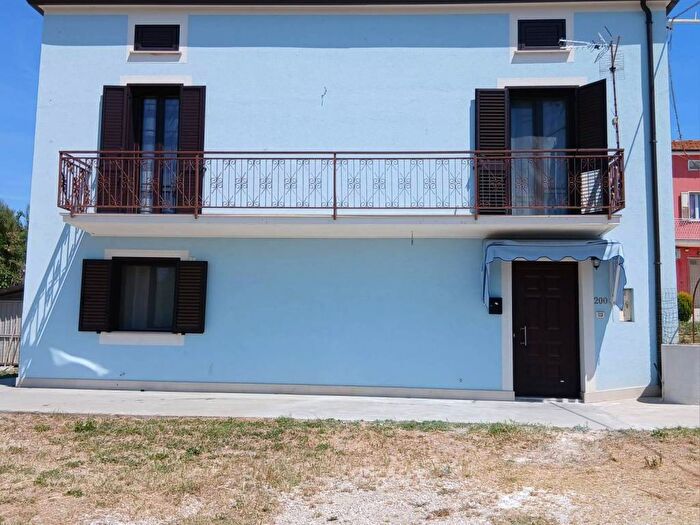 Casa trilocale in affitto in Contrada Cotti, Castello, SantEusanio del Sangro