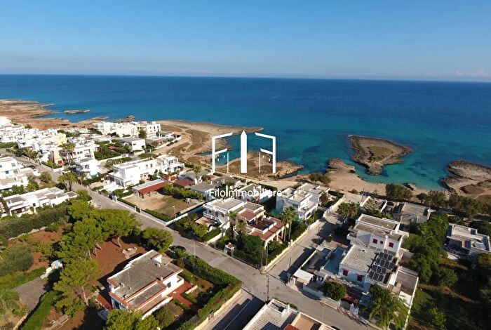 Casa con 5 locali in affitto in Via Socrate Carisciola Torre Santa Sabina Carovigno Brindisi Puglia Italia, Carovigno