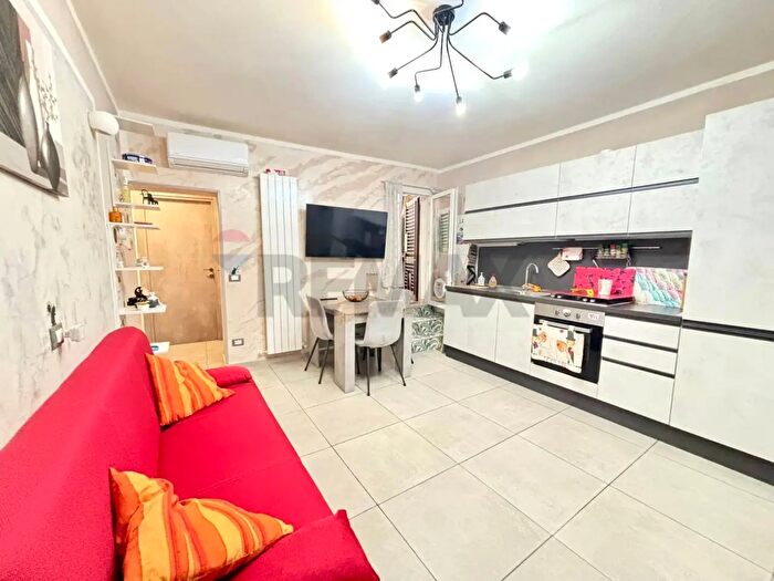 Appartamento trilocale in vendita in Via SantAntonio, Terranuova Bracciolini