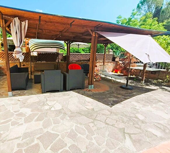 Appartamento quadrilocale in vendita in Poggio Piedi II Tratto, Empoli