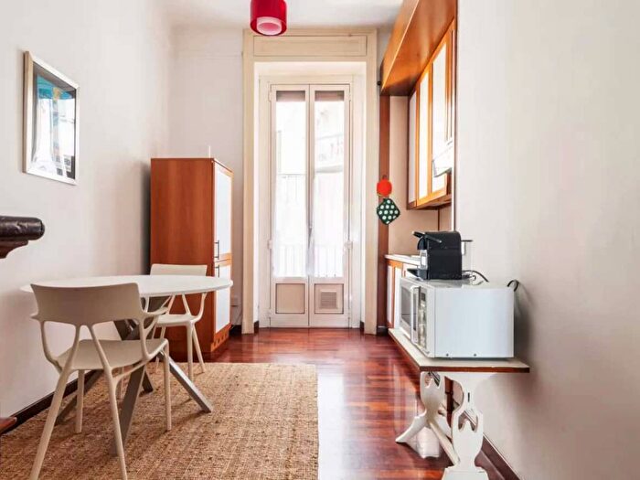 Appartamento bilocale in affitto in Via Eugenio Vaina, Quadronno Crocetta, Milano