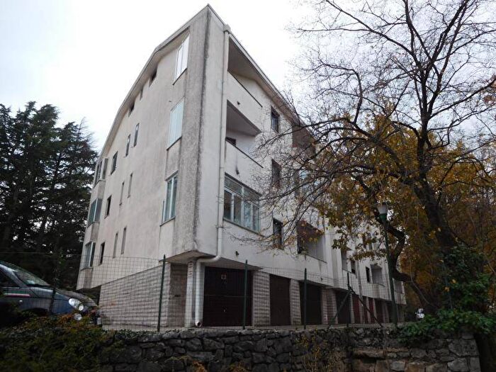 Appartamento trilocale in affitto in Opicina, Trieste