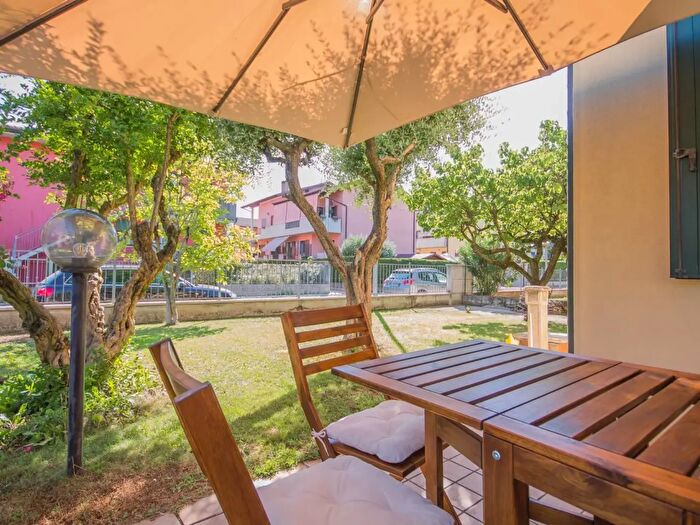 Casa quadrilocale in vendita in Via Caboto, Roverbella
