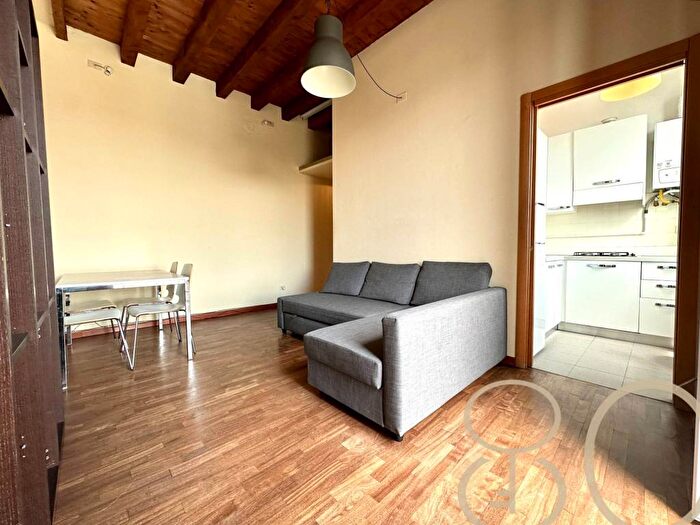 Appartamento bilocale in affitto in Via Pietro Custodi, Corso San Gottardo, Milano