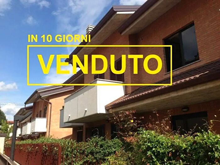 Appartamento trilocale in vendita in Via Montello, BovisioMasciago