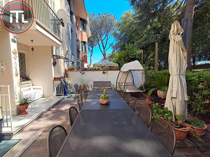 Appartamento quadrilocale in vendita in Via San Giovanni Eudes, Roma