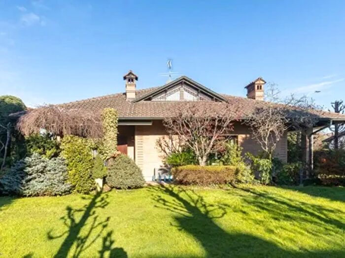 Casa con 5 locali in vendita in Via Dante Alighieri, Vaprio D'Adda