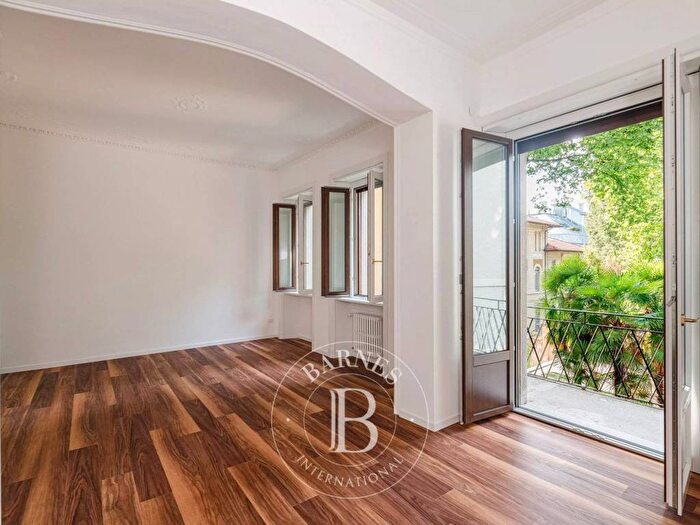 Appartamento trilocale in affitto in Via Aristide de Togni, San Vittore, Milano