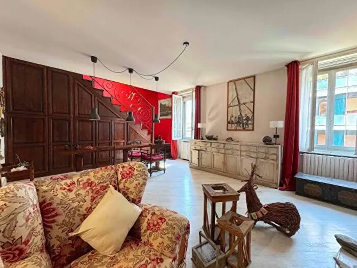 Appartamento quadrilocale in vendita in Via Garofalo, Milano