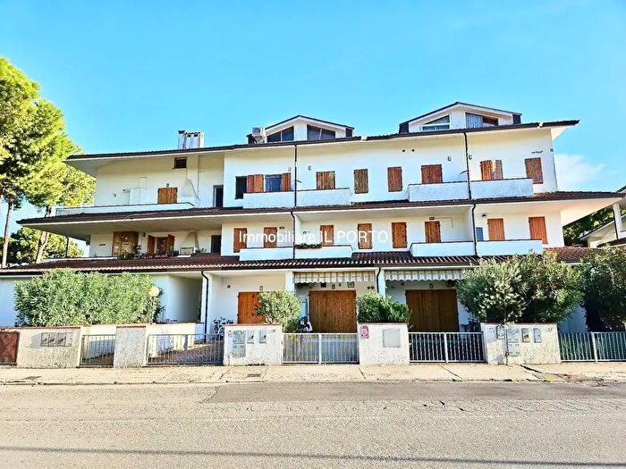 Appartamento trilocale in vendita in Comacchio