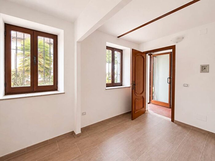 Appartamento monolocale in affitto in Via Serra Riondino, Mongardino