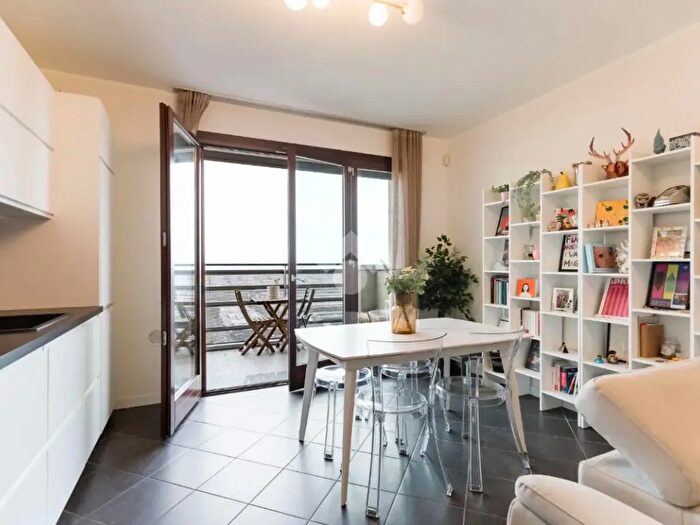 Appartamento bilocale in vendita in Viale Sarca, Milano