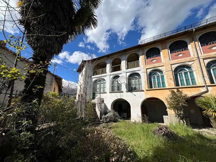 Casa con 5 locali in vendita in Strada Provinciale, Castelnuovo Nigra