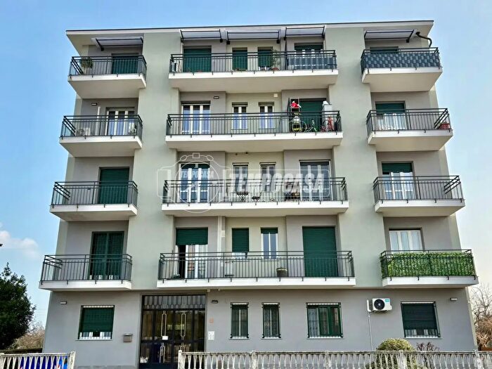 Appartamento trilocale in vendita in Via I Maggio, Rivalta Di Torino