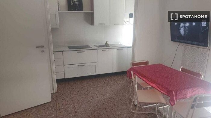 Appartamento in affitto in Piazza Cartagine, Viale Ungheria Mecenate, Milano