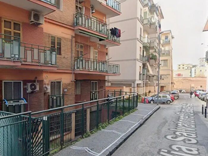 Appartamento quadrilocale in vendita in Viale Europa, Castellammare Di Stabia