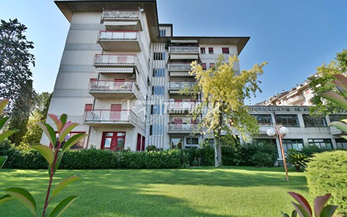 Appartamento trilocale in vendita in Via Po PiattoniVilla SantAntonio, Castel Di Lama