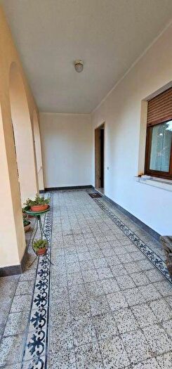 Appartamento quadrilocale in affitto in Via Umago, Borgo Roma, Verona