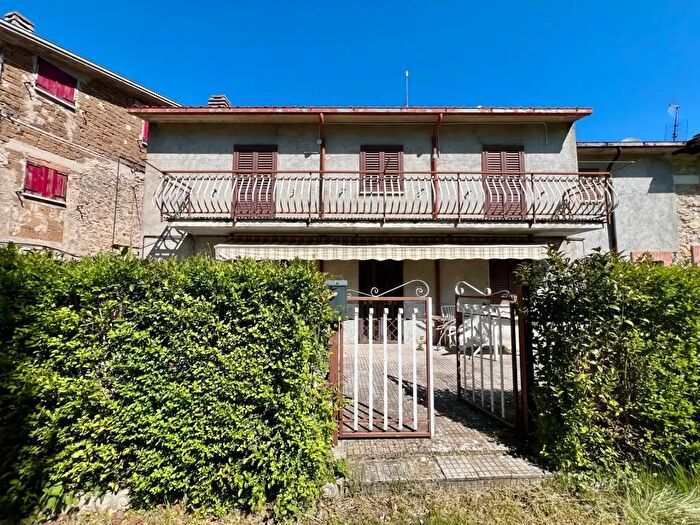 Appartamento quadrilocale in vendita in Via degli Olmi, Castel SantAngelo