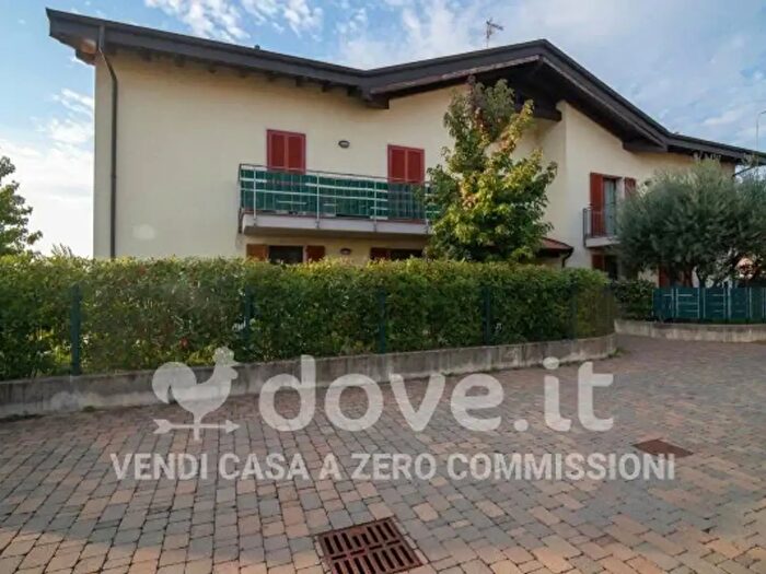 Casa trilocale in vendita in Via Bonomi Ottavio, Pavia