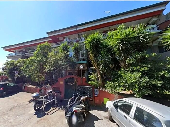 Appartamento bilocale in vendita in Via Raffaele Stasi, Roma