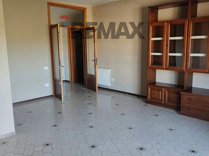 Appartamento bilocale in vendita in Viale Umbria, Foligno