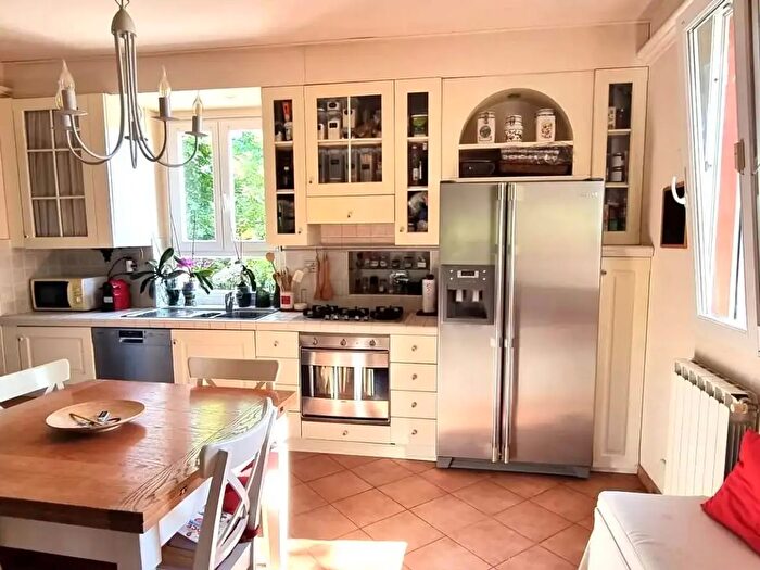 Appartamento con 6 locali in vendita in Via Lame, Castel Maggiore