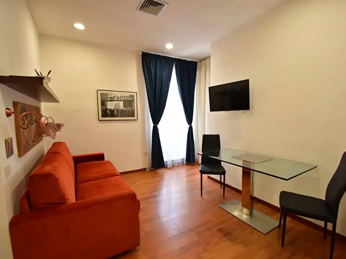 Appartamento bilocale in affitto in Via di San Giovanni in Laterano, Roma