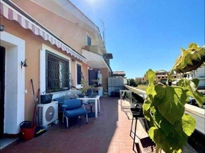 Appartamento quadrilocale in affitto in Via Luigi Iaffei, Centro, Cerveteri