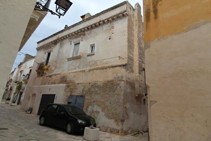 Appartamento trilocale in vendita in Via Madonna delle Grazie, Grottaglie