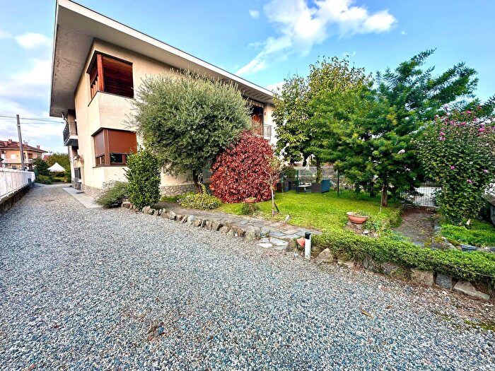 Casa con 6 locali in vendita in Via Torino, Nole