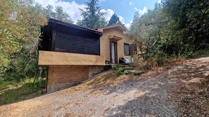 Casa bilocale in vendita in Viterbo