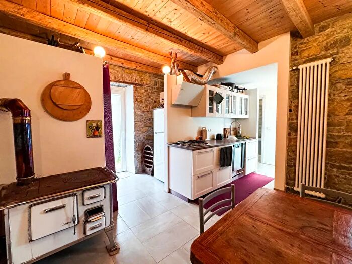 Casa quadrilocale in vendita in Muggia