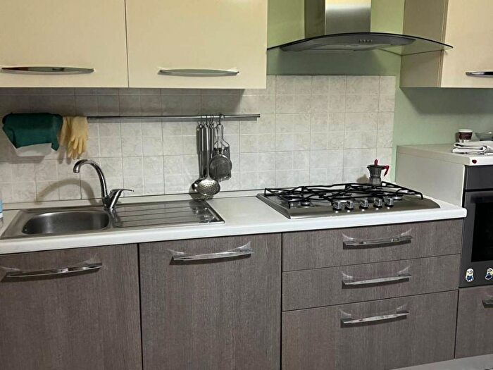 Appartamento bilocale in affitto in Via Felline, Torrione Alto Sala Abbagnano, Salerno