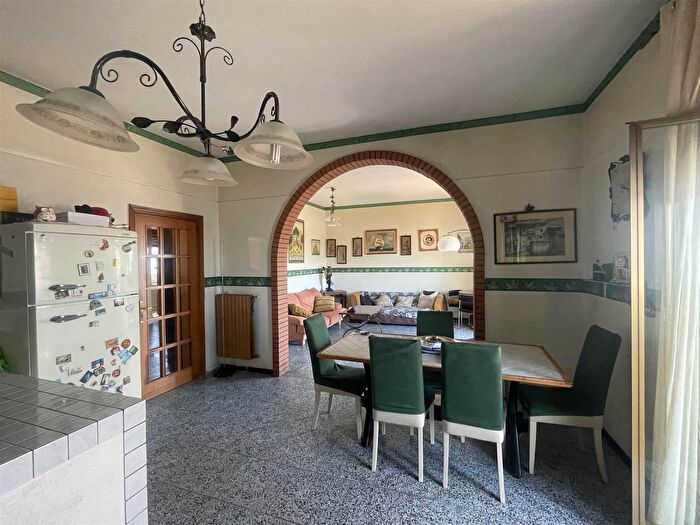 Appartamento trilocale in vendita in Catania