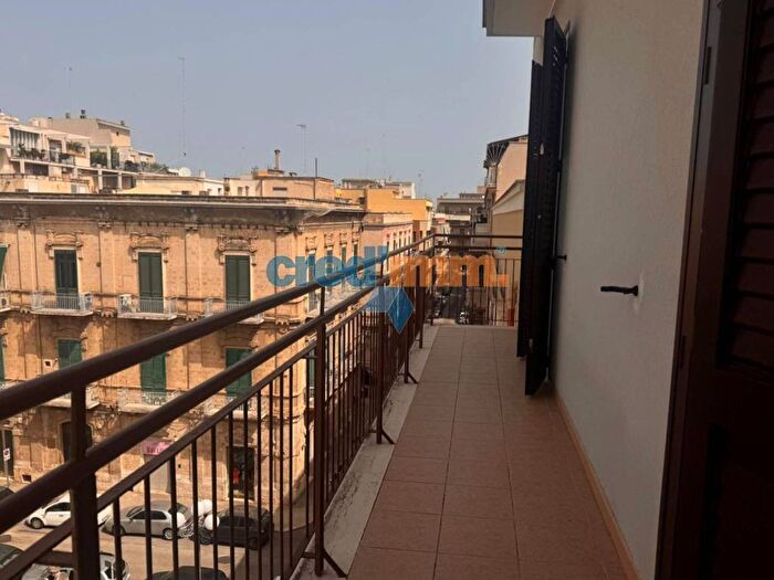 Appartamento quadrilocale in affitto in Via Isonzo, Bisceglie