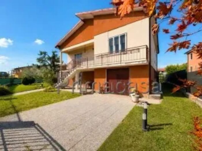 Casa quadrilocale in vendita in Via, San Bonifacio