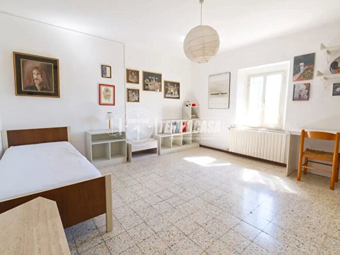 Casa con 6 locali in vendita in Via del Mulino, Fano