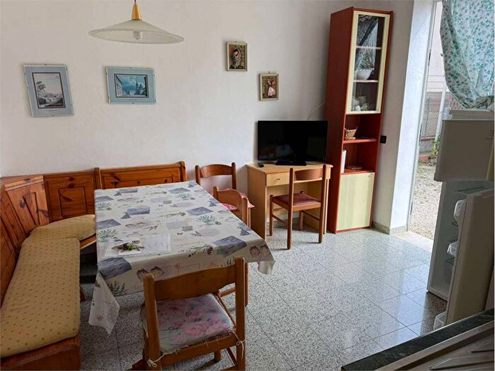 Appartamento trilocale in affitto in Viale Nettuno, Centro, Cervia