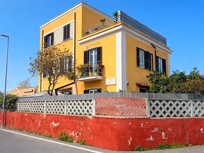 Appartamento in vendita in Via Cibele, Roma