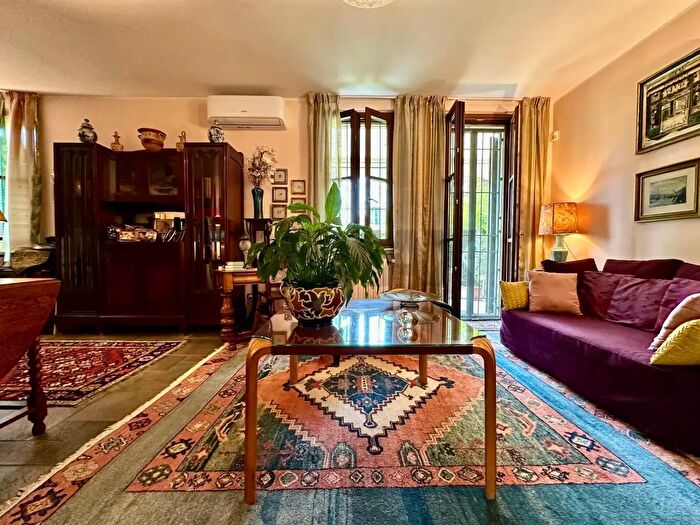 Appartamento trilocale in vendita in Via Trento, Peschiera Borromeo