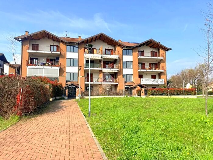 Appartamento quadrilocale in vendita in Viale Europa, San Maurizio Canavese