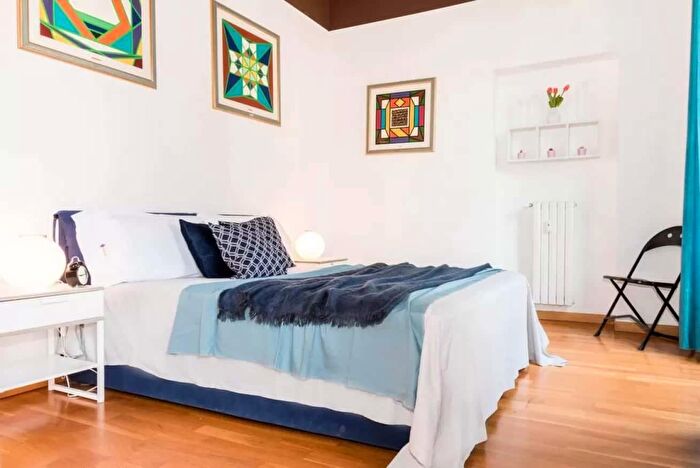 Appartamento monolocale in affitto in Via Giuseppe Mazzini, Milano