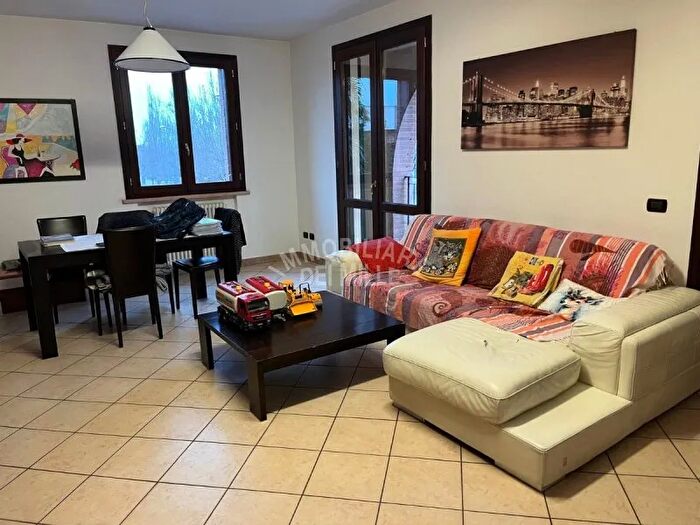 Casa trilocale in vendita in Quattro Castella