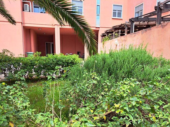 Appartamento con 5 locali in affitto in Via Torquato Tasso, Ariosto, Lecce