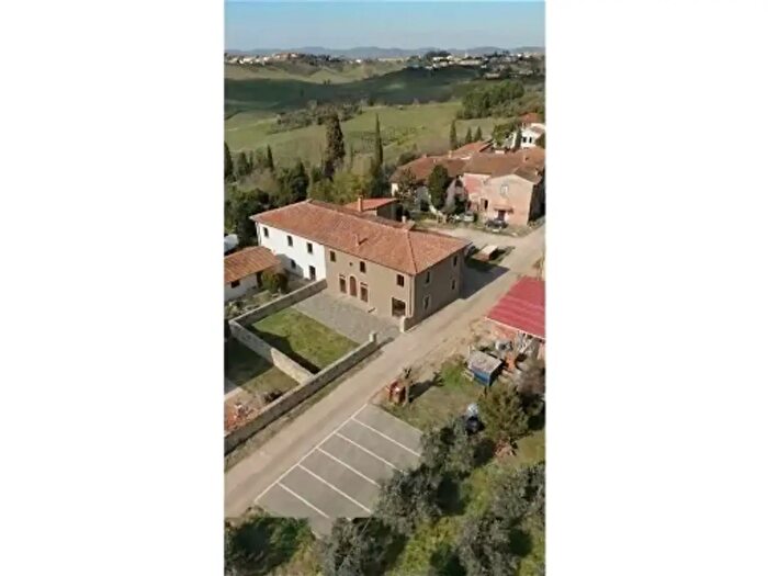Casa con 5 locali in vendita in Cerreto Guidi