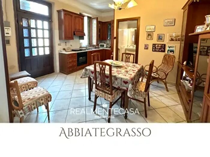 Appartamento bilocale in vendita in Via Maggio, Abbiategrasso