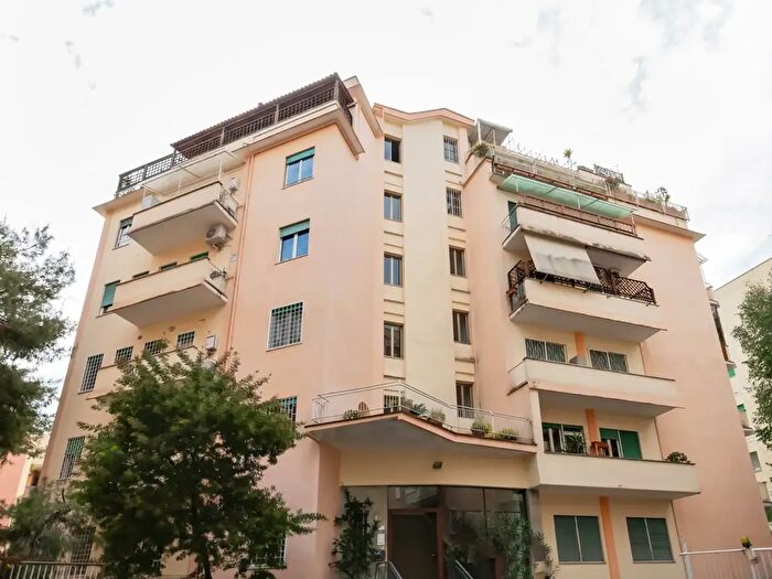 Appartamento bilocale in vendita in Via Giuseppe Rosso Snc, Roma